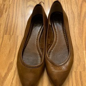 Frye Brown Flats Size 7.5 Medium